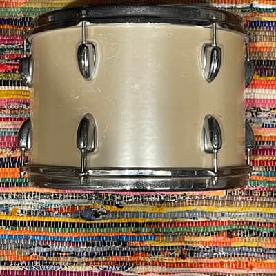 Slingerland 1970’s 13” Tom in Silver Silk image 3