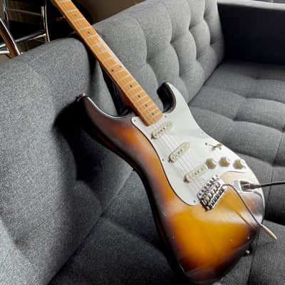 Fender Stratocaster 1957 - Sunburst image 3