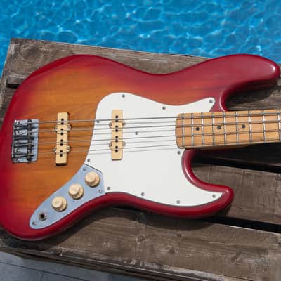 Classic 1983 Fender Jazz Bass 3-Bolt with Ash Body & Bound Maple Fretboard - Sienna Burst Finish - Made in the USA - Vintage Dimarzio PU's! - Pro Set Up w Perfect Frets/Action/Intonation! image 18
