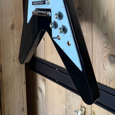 Gibson '70s Flying V 2024 - Ebony image 8