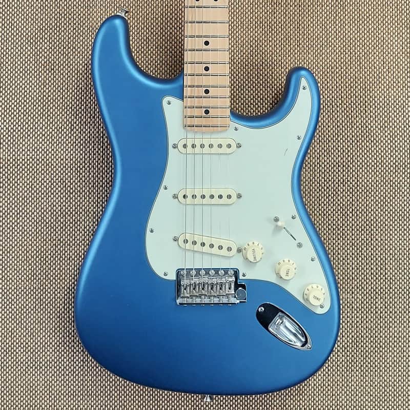 2019 Fender American Performer Stratocaster Rare Blue Finish Tweed Case (24) image 1