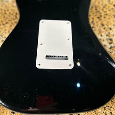 Fender Fender Standard Stratocaster MIM Electric Guitar Black 2008 - 2022 - Black image 17