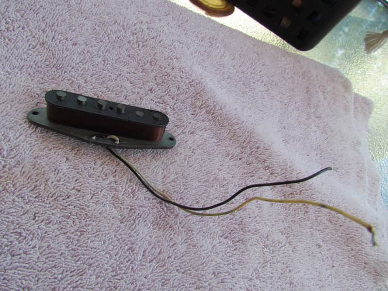 1972 Fender Stratocaster Pickup Staggered Pole Rewound 1972 Stratocaster Pickup Works Great Vintage image 1