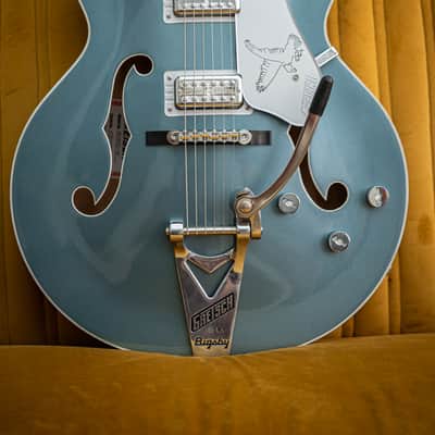 2023 Gretsch G6136T-140 140th Anniversary Double Platinum Falcon (DEMO VIDEO) image 3