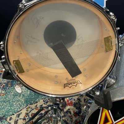 Rick Allen's 1999 Def Leppard Euphoria Tour DW / Hart Drum Set (#1). Autographed by the whole band. Authenticated! image 20