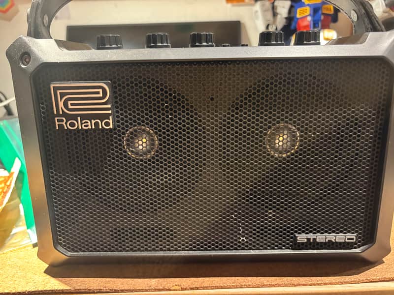 Roland Mobile Cube Channel 5-Watt 2x4" image 1