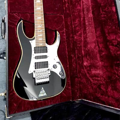 Ibanez UV777P Steve Vai Signature Universe | Reverb