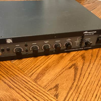楽器 Acoustic B220 Bass Amplifier Head Acoustic B220 Bass Amp Head | Musician's Friend