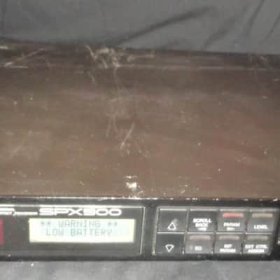 Yamaha SPX900 Professional Multi-Effect Processor POWERS ON AS-IS NEEDS WORK image 3