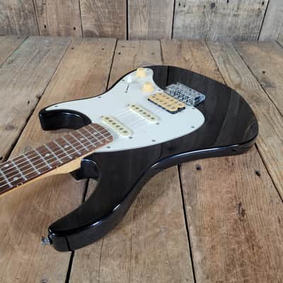 Peavey Raptor Plus HSS w/ Gig Bag - Black image 10