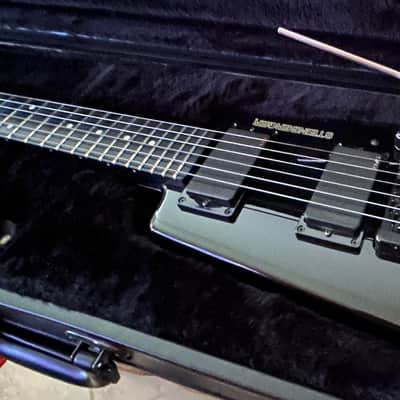 Early 2000s Steinberger GLB-2S Headless Guitar Black - Rare image 3