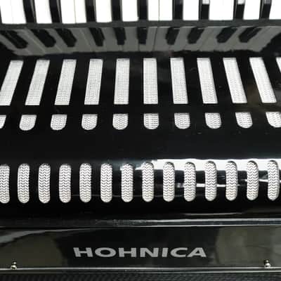 Hohnica Student X II Piano Accordion image 3