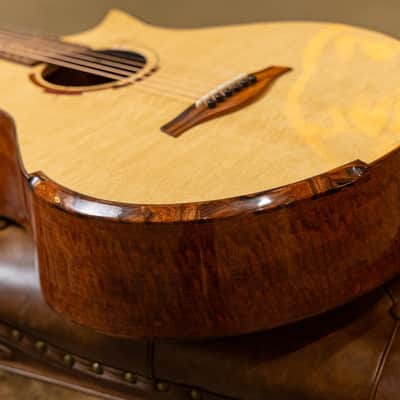 LoneTree Guitars Artist Series 12 Fret Small Jumbo image 8