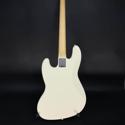 Fender Standard Jazz Bass Olympic White Laurel Fingerboard image 3