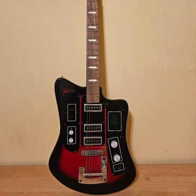 Formanta USSR Soviet Electric Guitar With Fuzz Vintage image 2
