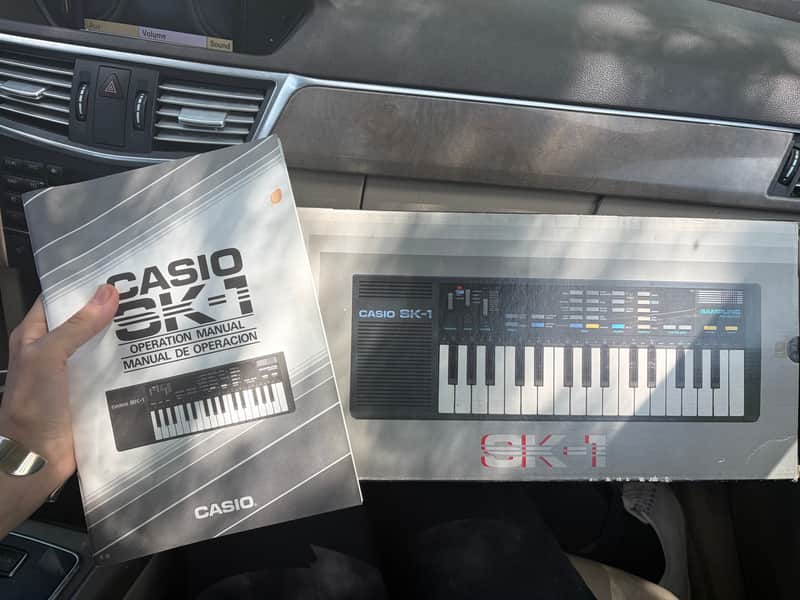 NOS Casio SK-1 32-Key Sampling Keyboard 1986 - Black Bild 1