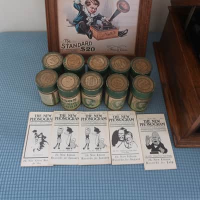 Vintage 1915 Edison Amberola Model 30 Cylinder Phonograph Dark Oak Motor Winds And Runs Works Great 10 Cylinders Original Poster & Brochure Amazing Condition Very LOUD! Wind Up No Electricity Needed Conversation Piece & Work Of Art! image 2