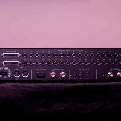 RME M-32 DA Hi-Precision 192kHz 32-Channel MADI / ADAT to Analog Converter 2010s - Blue image 2