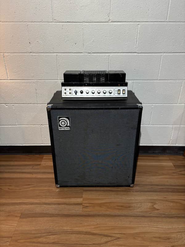 Ampeg B-15S Portaflex 25-Watt 1x15" Bass Combo 1973 - Black Vinyl image 1