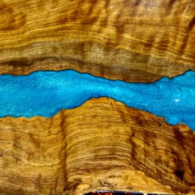 PeaceQ Custom Deluxe Goldfoil Olive Burl image 10