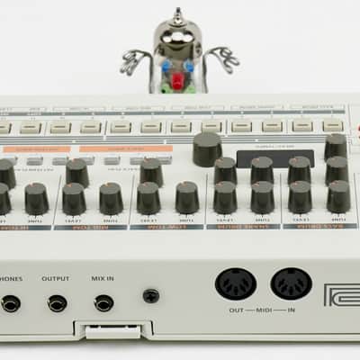 Roland TR-09 Boutique Rhythm Composer + Neuwertig + OVP + 1,5 Jahre Garantie image 8