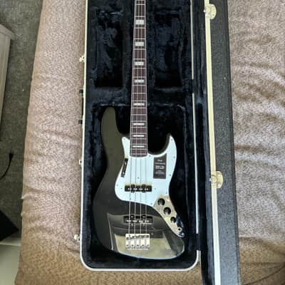 Fender Vintera III Early '70s Jazz Bass 2025 - Present - Black image 1