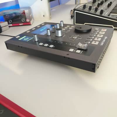 Solid State Logic SSL UF1 DAW Controller 2023 - Black image 4