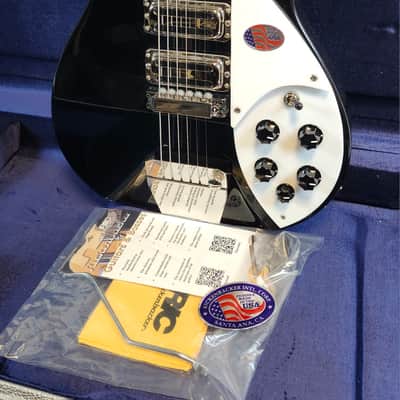 Rickenbacker 325C64 Jet Glo Miami, 3 Toaster Pickups, w/Vibrato, Short Scale, HSC image 4