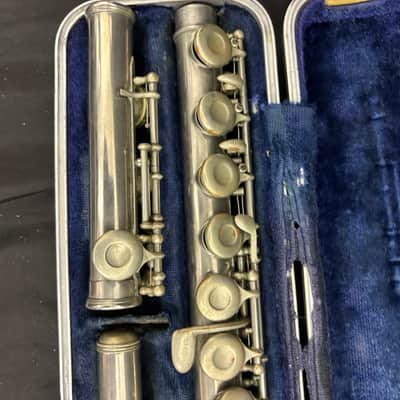 Muramatsu 111 Flute Wind Instrument with Hard Case Needs Adjustment Tested image 7
