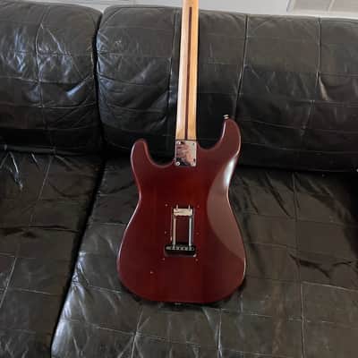 Squier Stratocaster 2004-2007 - Walnut image 7