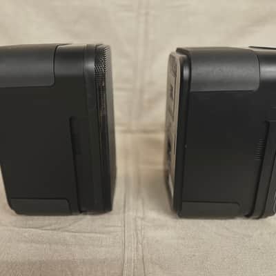 JBL Control 2P Compact 5.25" Powered 2-Way Studio Monitor Speaker (Pair) 2010s - Black image 2