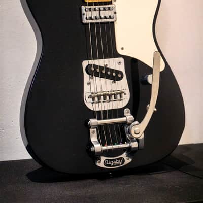 Squier Vintage Modified Cabronita Telecaster with Bigsby image 4