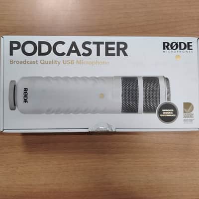 RODE Podcaster USB Microphone 2010s - White image 5