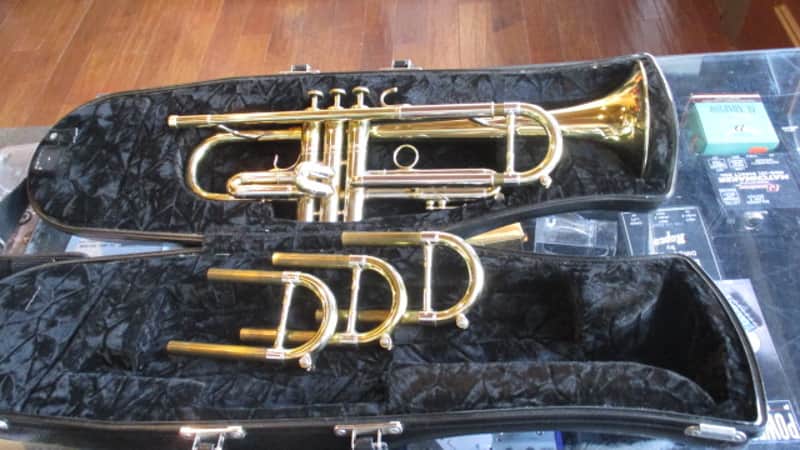 Flip Oakes Wild Thing Bb Trumpet #3314 Lacquer w/ Hard shell gig bag and three tuning slides image 1