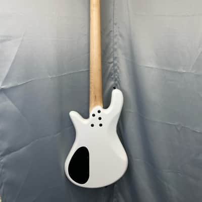 Spector Performer 5 String Bass - White image 4
