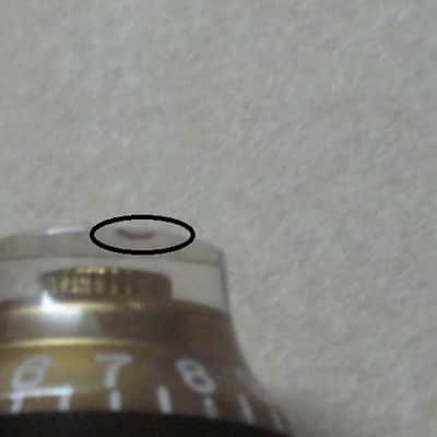 TWO very lightly used genuine Gibson Gold TOP HAT Knobs (ONLY 2 of the 4 knobs from PRHK-020 set are for sale) TOP Edge of ONE OF THE KNOBS has two very short very light nick image 22