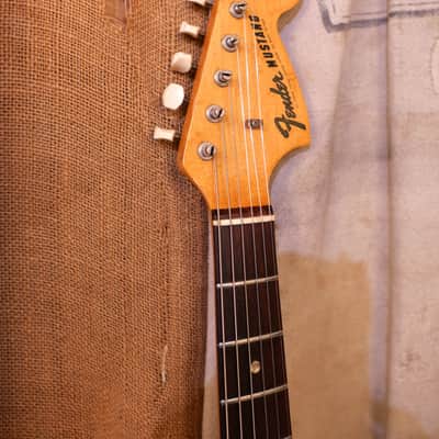 Fender Mustang 1966 - Red image 3