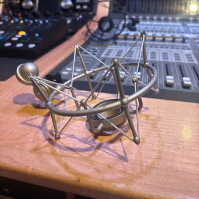 Neumann EA-1 Shockmount for TLM-103 and M-147 2010s - Nickel image 1