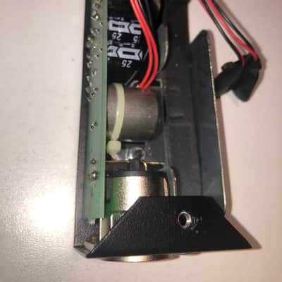 24v or 17.5v microphone phantom supply runs on 24vdc or two 9v batt PH-1A image 7