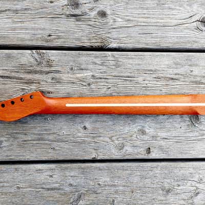 Telecaster neck, mahogany image 4