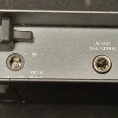 Sennheiser EW100 Diversity Receiver serial U122725 image 8