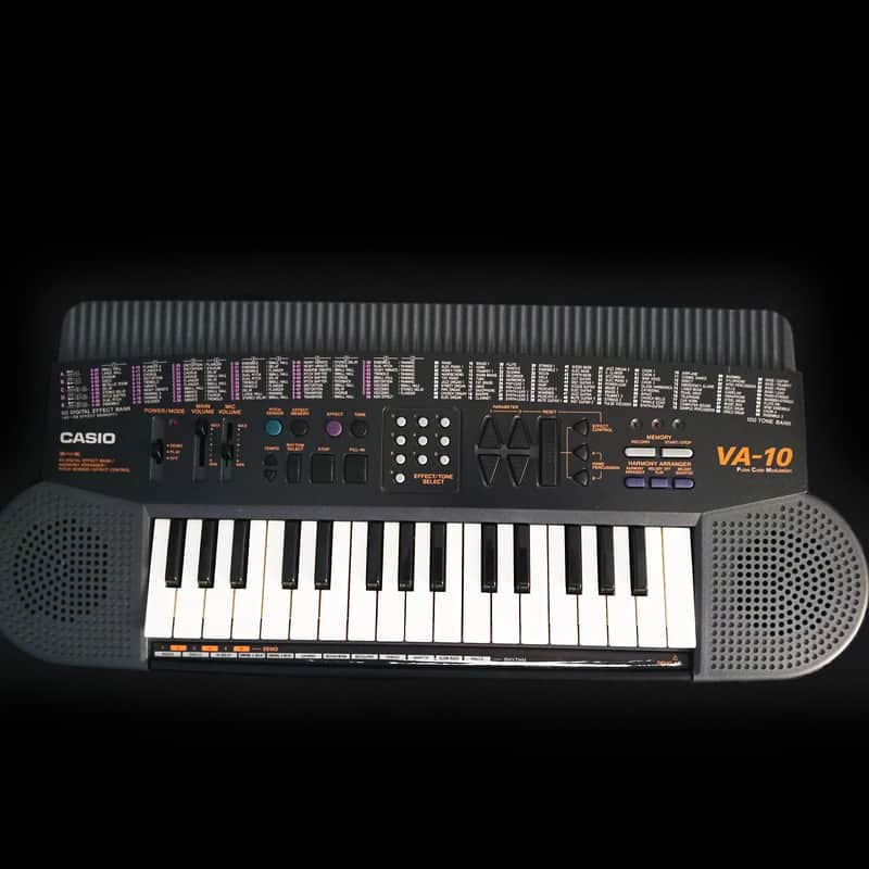 Casio VA-10 32-Key Voice Arranger Keyboard image 1