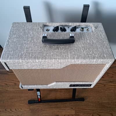 Carr Raleigh 3-Watt 1x10" Guitar Combo 2009 - 2022 - Various image 6