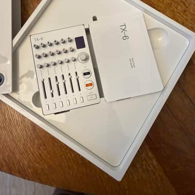 Teenage Engineering TX-6 USB Mixer with Audio Interface 2022 - Present - Silver image 6