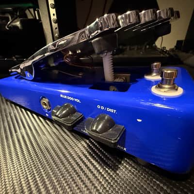 Snarling Dogs Blues Bawls Wah 2000s - Blue image 8