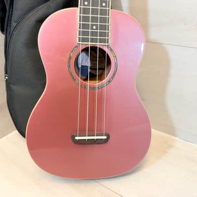 Fender Zuma Concert Ukulele Burgundy Mist w/ Fender Gig Bag | California Coast Series 2018 image 4