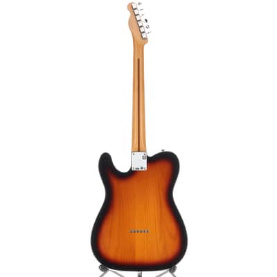 Fender Vintera II '50s Nocaster, Maple Fingerboard, 2-Color Sunburst (AA7)(49101) (49101) image 6