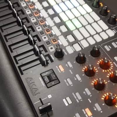 Akai APC40 MKII image 3