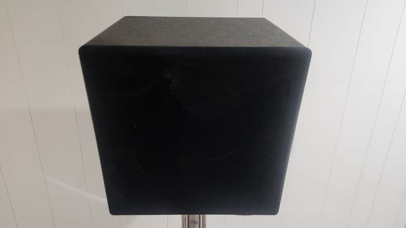 Miller & Kreisel V-3B Volkwoofer III Powered Subwoofer M&K Sub V3B image 1