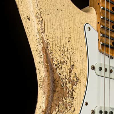 Fender Custom Shop Yngwie Malmsteen Signature Stratocaster Heavy Relic - Vintage White #40437 image 10